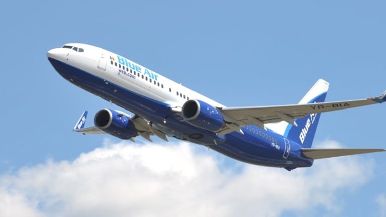 Blue Air inicia voos para o Porto e a Madeira