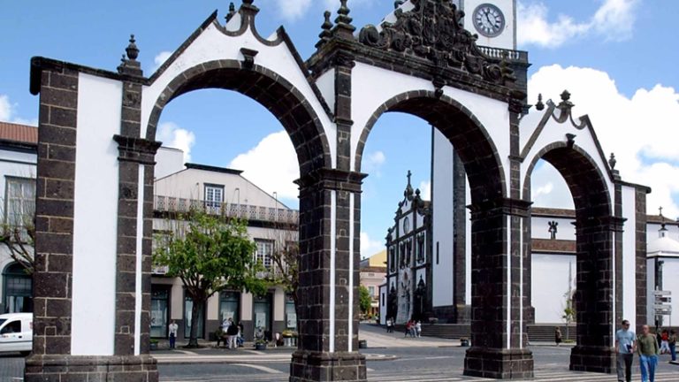 Governo Regional vai voltar a integrar a Associação de Turismo dos Açores