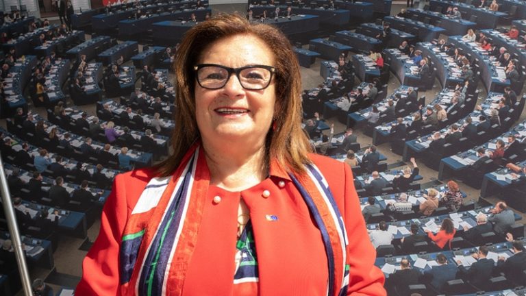 Isilda Gomes eleita presidente da Comissão NAT do Comité das Regiões 