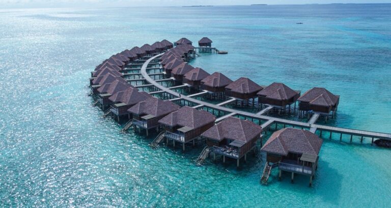 Barceló Hotel Group inaugura resort de 5 estrelas nas Maldivas