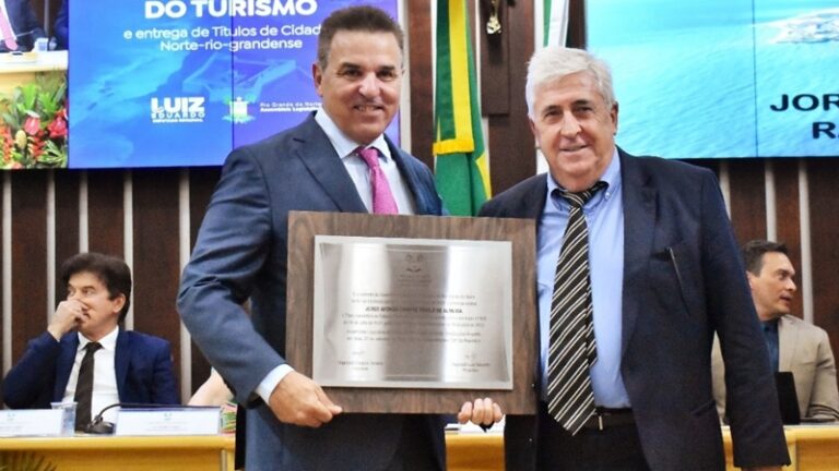 Jorge Rebelo de Almeida recebeu título de Cidadão em quatro estados brasileiros