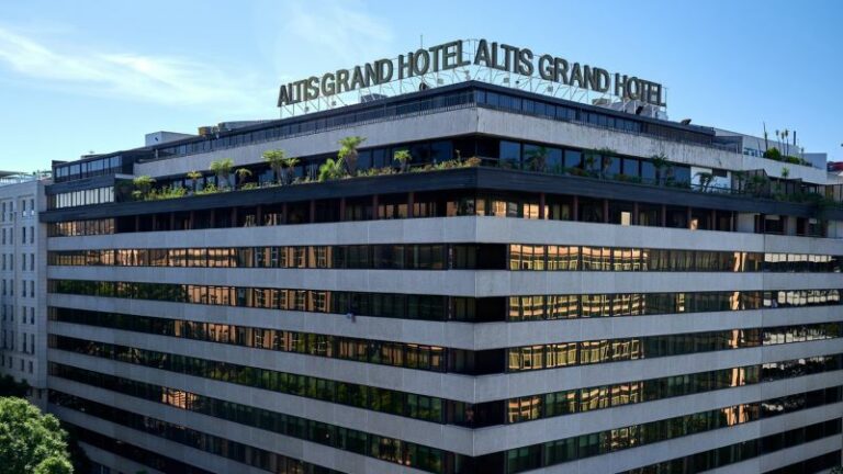 Grupo Altis promove mobilidade elétrica em quatro hotéis