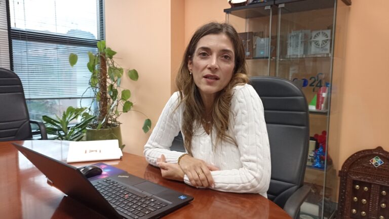 Cláudia Caratão fala dos produtos de que é responsável na Solférias e deixa “dicas” para a sua venda