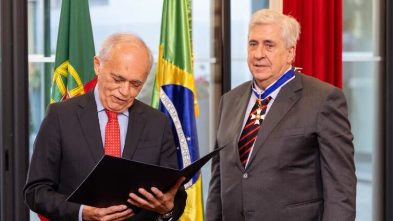 Jorge Rebelo de Almeida recebe grau de Comendador da Ordem de Rio Branco